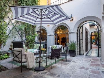 Casa Proserpina: Una Joya Histórica en el Centro de San Miguel de Allende