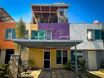 Casa en venta en Guadalajara Panorámica de Huentitán dentro de coto