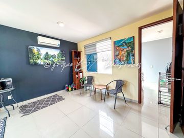 Casa en venta en Guadalajara Panorámica de Huentitán dentro de coto