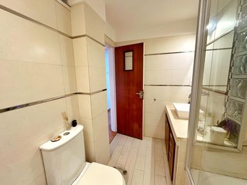 VENTA DEPARTAMENTO BALCÓN COCHERA BAULERA BARRACAS