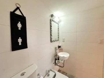 VENTA DEPARTAMENTO BALCÓN COCHERA BAULERA BARRACAS