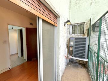 VENTA DEPARTAMENTO BALCÓN COCHERA BAULERA BARRACAS