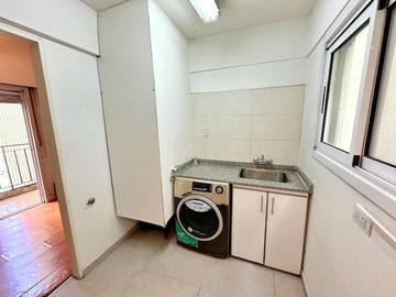 VENTA DEPARTAMENTO BALCÓN COCHERA BAULERA BARRACAS