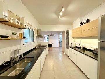 VENTA DEPARTAMENTO BALCÓN COCHERA BAULERA BARRACAS