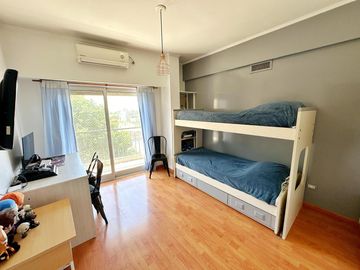 VENTA DEPARTAMENTO BALCÓN COCHERA BAULERA BARRACAS