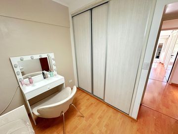 VENTA DEPARTAMENTO BALCÓN COCHERA BAULERA BARRACAS