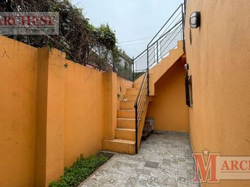 Casa PH 4 ambientes reciclada en venta en Castelar