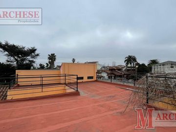 Casa PH 4 ambientes reciclada en venta en Castelar