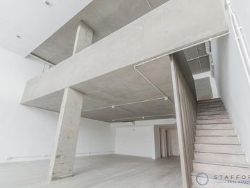 Moderno departamento apto profesional de 2 plantas libres con patio Venta en Palermo Soho