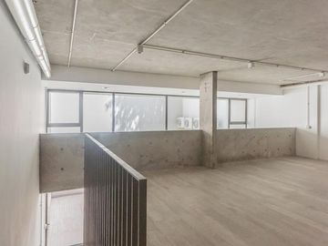 Moderno departamento apto profesional de 2 plantas libres con patio Venta en Palermo Soho