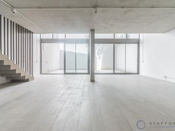 Moderno departamento apto profesional de 2 plantas libres con patio Venta en Palermo Soho