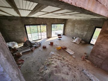 Casa en Funes Town