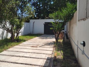 Amplia Casa zona Lasalle a ESTRENAR