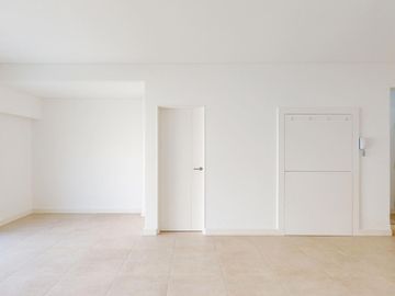 Duplex  en venta de categoría en Berazategui a estrenar