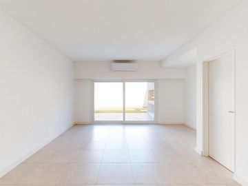Duplex  en venta de categoría en Berazategui a estrenar