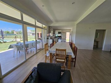Casa en Santa Isabel - Etapa 2