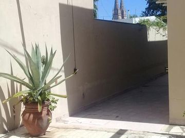Casa a la venta en el centro de Lujan-