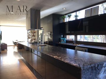Casa en Venta en Cabos del Lago, Nordelta. Salida a la laguna