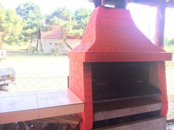 Casa en venta - 5 Dormitorios 2 Baños - Cocheras - 250Mts2 - Nueva Atlantis