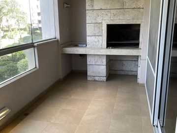 EXCLUSIVO DEPARTAMENTO EN VENTA EN COMPLEJO VILLAGE PLAZA