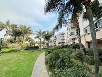 EXCLUSIVO DEPARTAMENTO EN VENTA EN COMPLEJO VILLAGE PLAZA