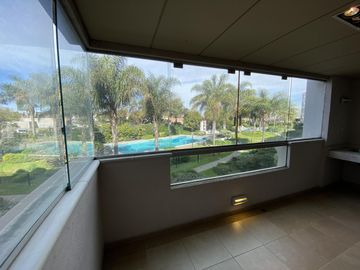 EXCLUSIVO DEPARTAMENTO EN VENTA EN COMPLEJO VILLAGE PLAZA