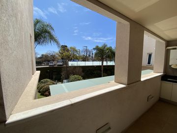 EXCLUSIVO DEPARTAMENTO EN VENTA EN COMPLEJO VILLAGE PLAZA