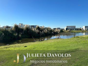Casa perimetral en Venta 5 Ambientes en el Barrio El Cantón Norte.Escobar-Maschwitz
