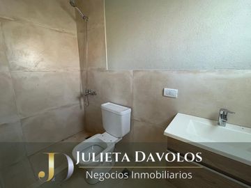 Casa perimetral en Venta 5 Ambientes en el Barrio El Cantón Norte.Escobar-Maschwitz
