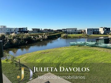 Casa perimetral en Venta 5 Ambientes en el Barrio El Cantón Norte.Escobar-Maschwitz