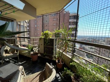 Exclusivo departamento 25 de mayo al 700