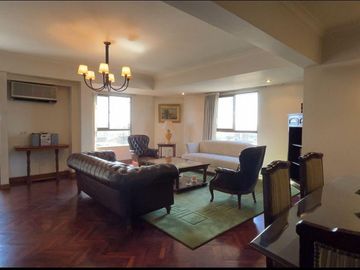 Exclusivo departamento 25 de mayo al 700