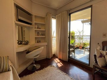 Exclusivo departamento 25 de mayo al 700
