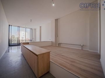 Departamento tipo LOFT con  balcón terraza, baño y toilette. Amenities en terraza!