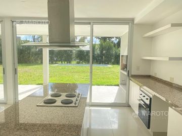 CASA EN VENTA EN HARAS SANTA MARIA - MAROTO PROPIEDADES