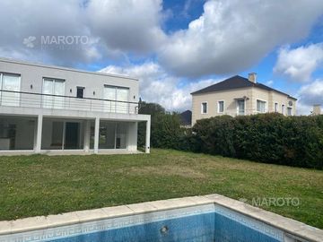 CASA EN VENTA EN HARAS SANTA MARIA - MAROTO PROPIEDADES
