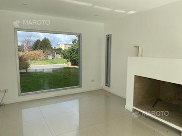 CASA EN VENTA EN HARAS SANTA MARIA - MAROTO PROPIEDADES