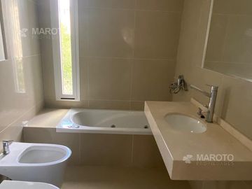 CASA EN VENTA EN HARAS SANTA MARIA - MAROTO PROPIEDADES