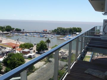 Departamento - Olivos-Vias/Rio