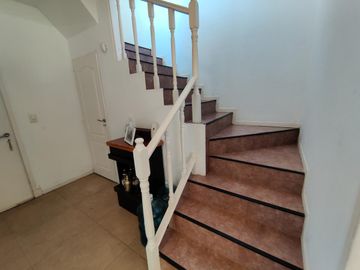 Casa 3 dormitorios venta en San Isidro Labrador, Villa Nueva
