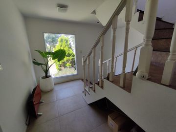 Casa 3 dormitorios venta en San Isidro Labrador, Villa Nueva