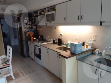 Departamento en venta - Monte Grande, Dorrego al 300
