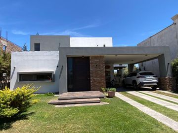 Casa - Chacras De Coria