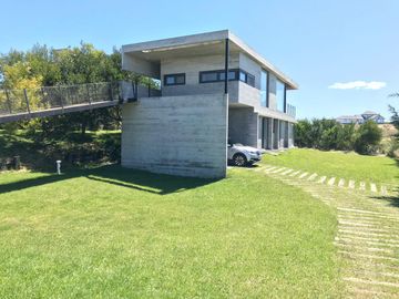 Casa en Venta Costa Esmeralda
