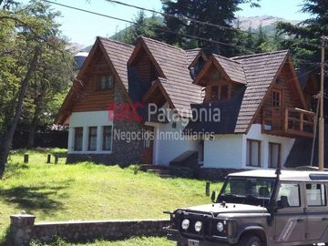 Casa 2 dormitorios -  Villa La Angostura