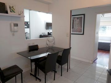 3 amb en semipiso, balcón aterrazado. Cochera cubierta - Villa Urquiza