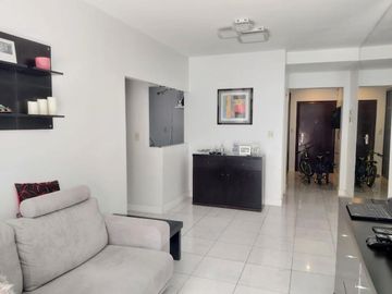3 amb en semipiso, balcón aterrazado. Cochera cubierta - Villa Urquiza