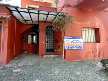 PH al Frente con Entrada Independiente, 3 Amb. con Patio