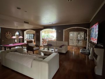 Casa en venta 6 amb en Ituzaingo zona Los Portones