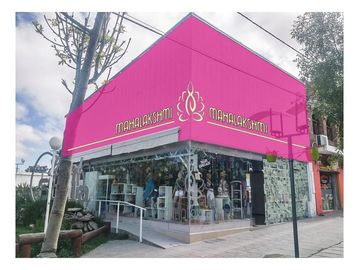 Venta Locales Comerciales La Falda